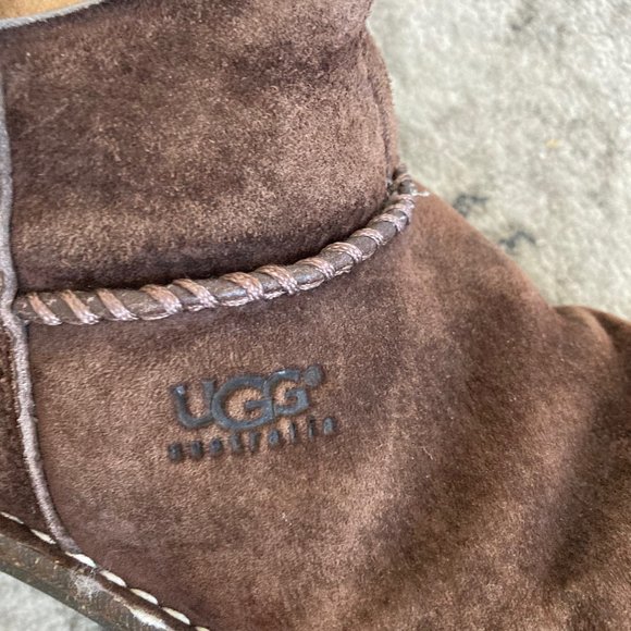 GUC Ugg Short Boots - Picture 6 of 11